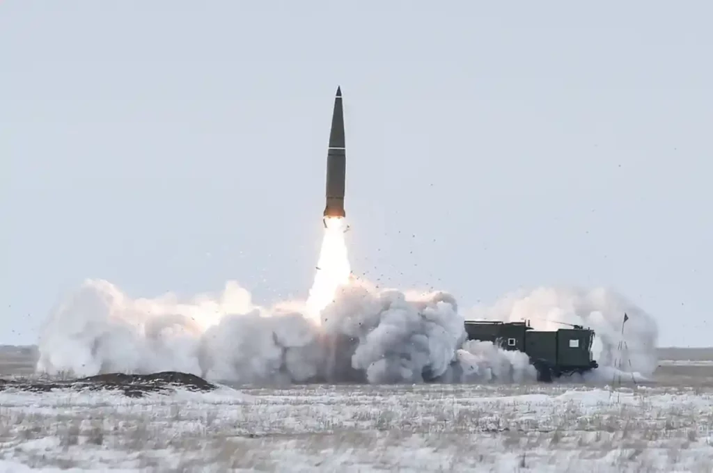 هل حان وقت المواجهة بين صواريخ باتريوت الأمريكية وهبوط إسكندر الروسي؟