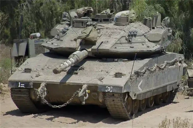 دبابة BARAK Merkava V تدخل الخدمة مع الجيش الإسرائيلي لأداء قدرات الاختبار الميداني