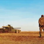 روسيا تنشر دبابات الجيل المستقبلي T-14 Armata في أوكرانيا