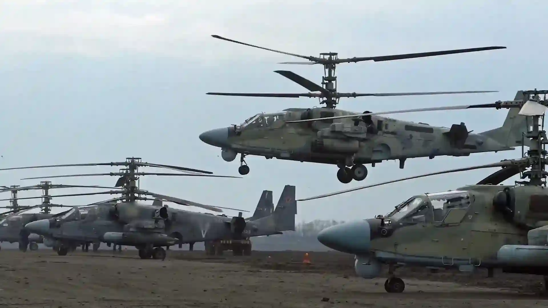 Les défenses aériennes ukrainiennes abattent deux hélicoptères d’attaque russes Ka-52 Alligator