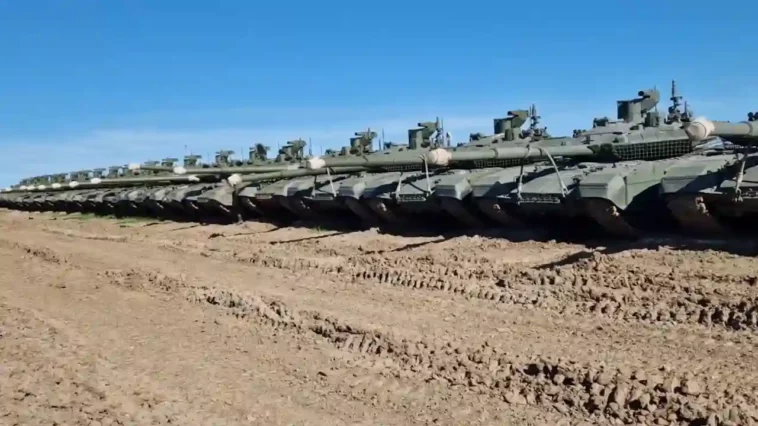 روسيا في حالة تأهب بأعداد كبيرة من T-90M و T-72B3 استعدادًا لمواجهة الهجوم الأوكراني المضاد