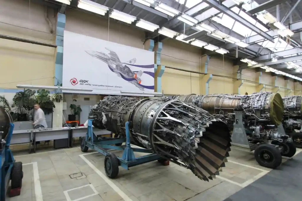 Su-57 engine